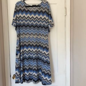 Avenue Patterned dress